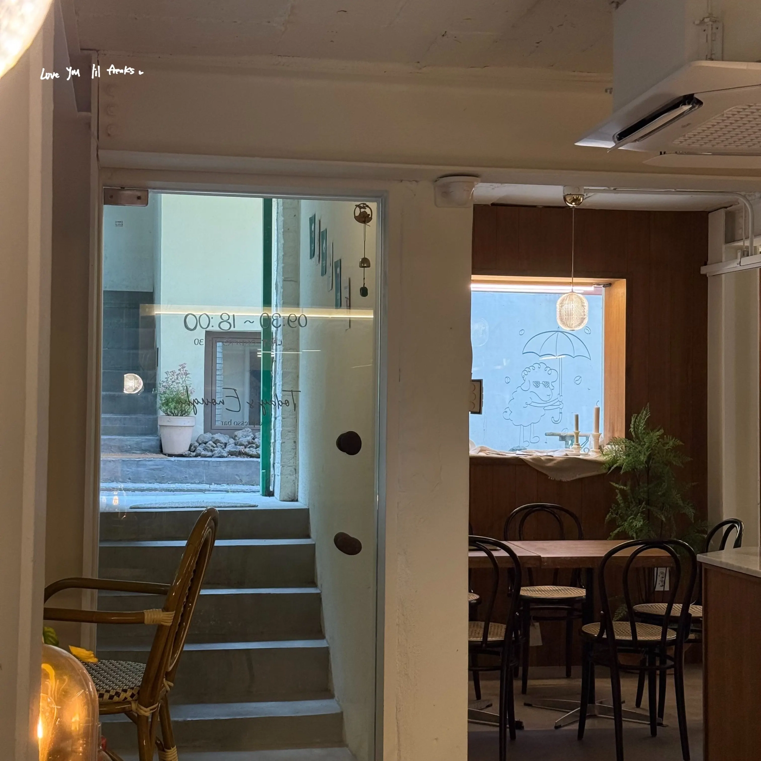 韓國|首爾林站_義式咖啡專賣 〈Today‘s enough〉泰民Hoshi同款店 seongsu|Today’s Enough Espresso Bar 5 IMG 9388 scaled