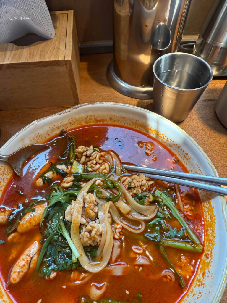 제주곤이칼국수 알곤 칼국수
